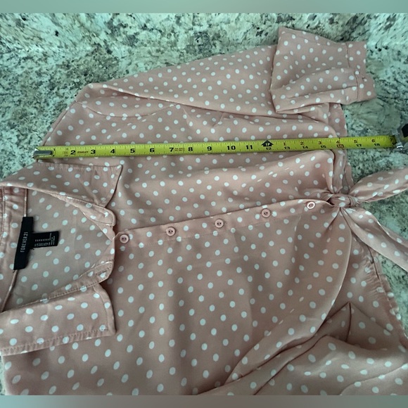 Forever 21 Polka Dot Tie Front Cropped Blouse Long Sleeves Blush Pink Size M - Picture 10 of 10